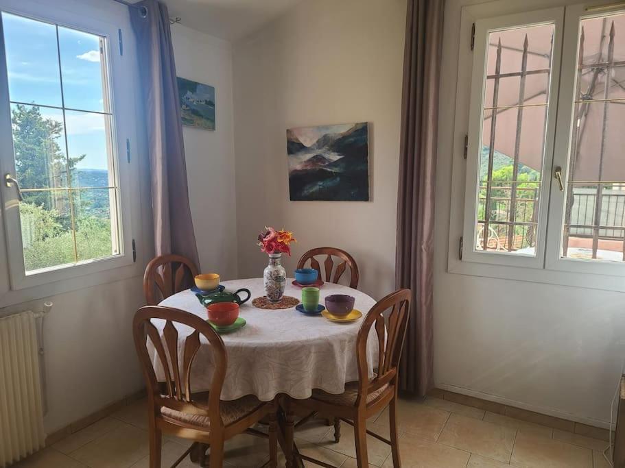 De 1 A 6 Avec Terrasse Solarium, Vue Panoramique Et Parking Gratuit Apartment Grasse Exterior photo