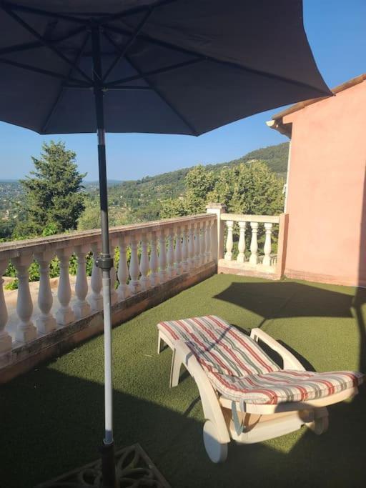 De 1 A 6 Avec Terrasse Solarium, Vue Panoramique Et Parking Gratuit Apartment Grasse Exterior photo